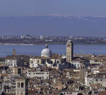 Il 69% degli edifici residenziali di Venezia ha più di 50 anni