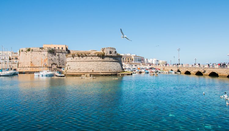 Tesi di laurea in architettura sulla nuova vita del Castello di Gallipoli