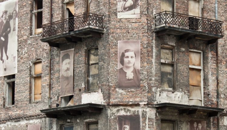 Due Studenti del Politecnico di Milano – riprogettano - il ghetto di Varsavia