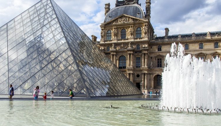 Ieoh Ming Pei: morto a 102 anni il padre della piramide di vetro del Louvre