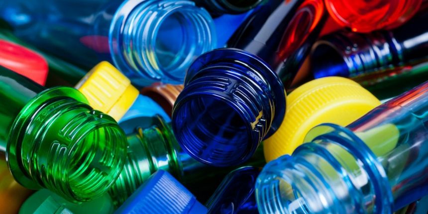 Il GSE punta ad un futuro plastic free: via le bottiglie di Plastica in sei mesi
