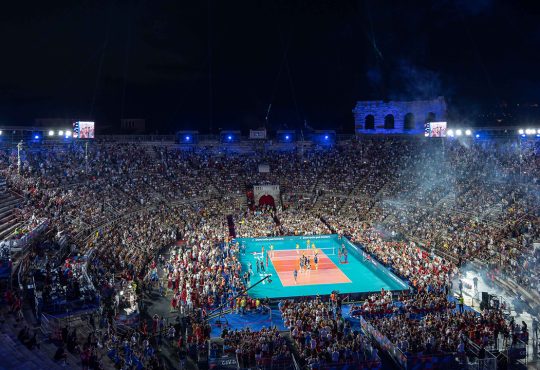 PERFORMANCE iN LIGHTING. Uno scenario di luce unico in occasione dell’Europeo di Pallavolo all'Arena di Verona