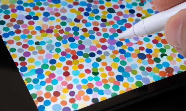 Damien Hirst: la provocazione artistica che sfida le convenzioni