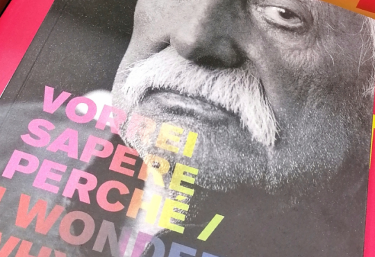 Ettore Sottsass: il Maestro che ha ridefinito il design moderno