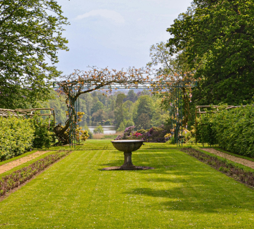 Differenze tra giardino italiano, francese e inglese: tre modelli di paesaggio europeo